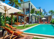 Villa Boa - Canggu Beachside Villas, terrasse de la piscine